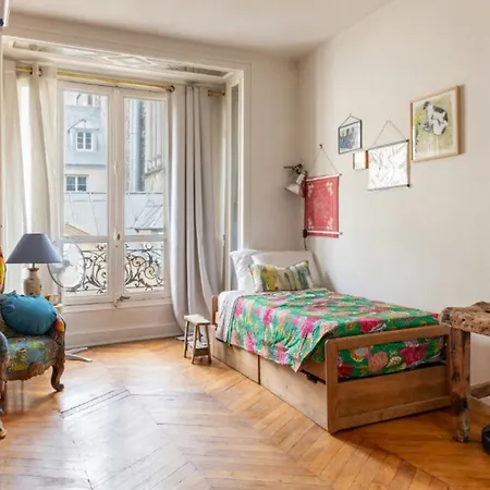 Апартаменты Peaceful & Inviting 2bd Apartmentlatin Quarter