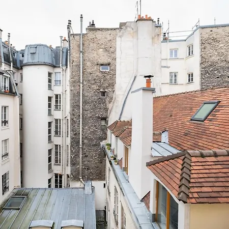 Peaceful & Inviting 2bd Apartmentlatin Quarter